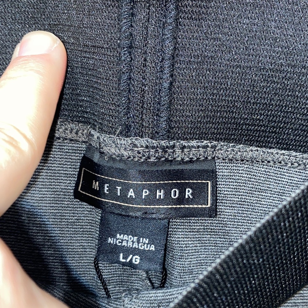 117 Metaphor Graphite Gray Ponte Leggings - Picture 2 of 5